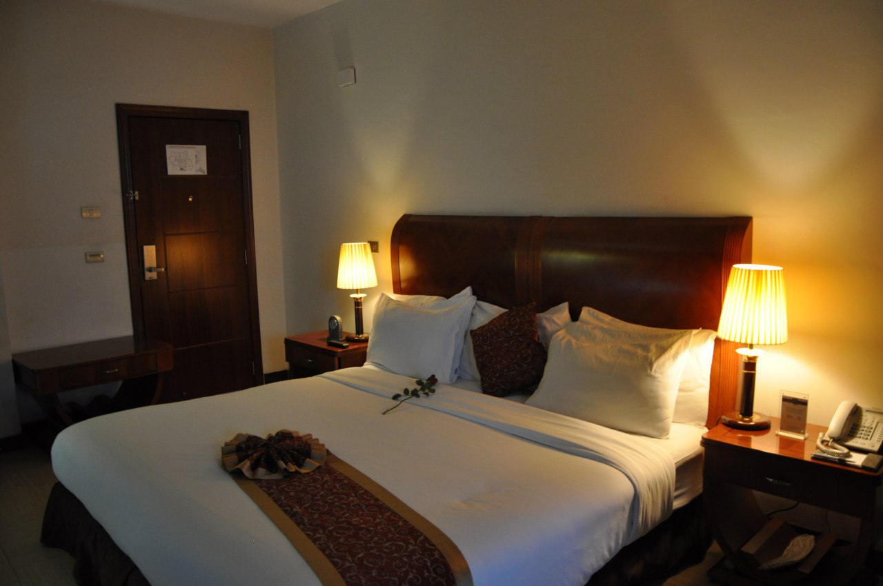 Standard Rooms at the height of luxury is the 210 square meter Single Standard Room, featuring a spacious king bedroom.